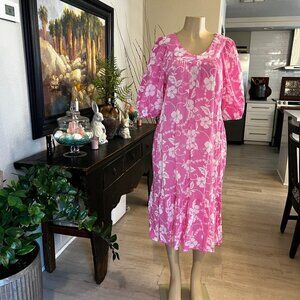 TWO POTATO vin.70's Pink w/ White Hibiscus Bloom Puff Sleeved Lounge Dress